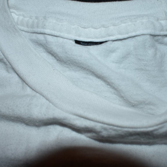 Baby Yoda Shirt - Picture 4 of 4